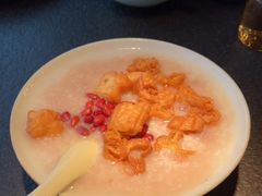 -蝴蝶里·粤菜·点心(滨江龙湖店)