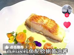 -肆季荟·SEASONS(江苏电视塔店)