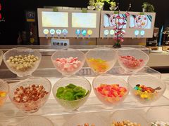 -涨巢·潮玩水疗局