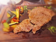 -Erman岩烧牛排(虹桥南丰城店)