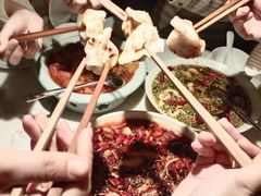 -初蓉丨遇见新川菜(亲贤街荣耀店)