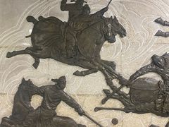 -体育场(地铁站)