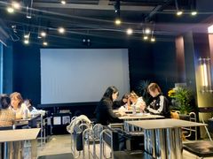 -W COLLECTIVE  DESSERT SHOP