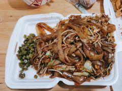 鸡蛋炒粉-胖娃滋补蹄花