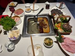 -海底捞火锅(长宁路龙之梦店)