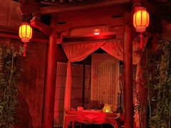 -暴风岛沉浸式体验馆(百联世纪店)