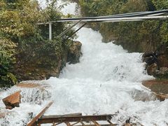-西岭雪山大飞水景区