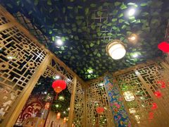 -袁小二大东北铁锅炖(吉祥村总部)