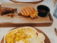 -必胜客(安盛金马店)