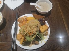 -天荷菜根·闽南素食自助(刺桐北路店)