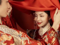 -挪娅婚纱摄影皇家会所