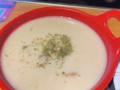 奶油蘑菇浓汤-斗牛士牛排(南京东路店)