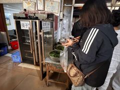 -正宗杨记普洱酸醋米线(总店)