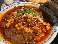 -肖四女乐山跷脚牛肉(南汇大学城生活广场店)