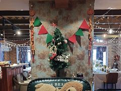 -玩坞轰趴馆·户外团建聚会主题生日派对馆(世豪广场店)