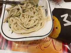 魏家凉皮-魏家凉皮(西安秋林宏业商厦店)