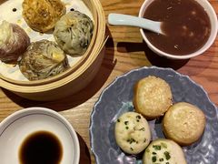 -鑫震源·苏式大虾生煎(山塘街店)