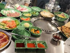 -欧巴炭烤肉오빠숯불구이(南京东路店)