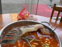-苗侗地道红酸.酸汤鱼·酸汤牛肉