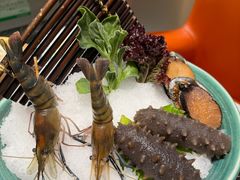 -红鼎豆捞·非遗鲍皇汤火锅(宝丰路店)