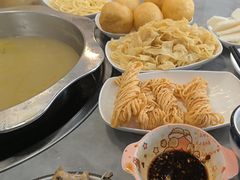 -光头药膳鸡(莱茵小镇店)