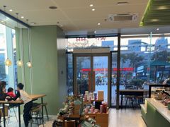 -星巴克(平湖万达广场店)