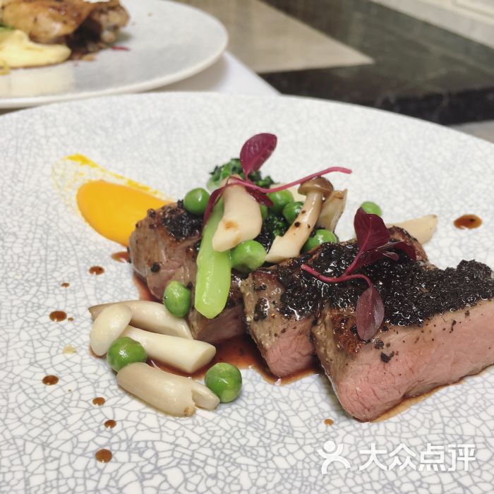 煎烤新西兰羊西冷