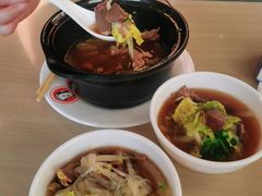 砂锅驴杂-闫家驴肉老店(华电一校店)