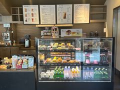 -星巴克(西藏路店)