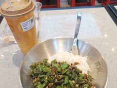 -CoCo都可(八达商城店)