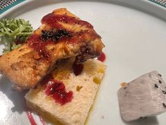 -半岛翡丽海鲜自助餐厅(观风亭店)