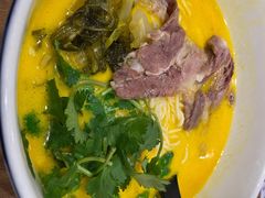 香辣汤雪花肥牛面-和府捞面(东直门银座店)