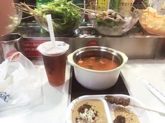 -百品聚旋转火锅(万德庄店)