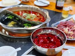 鸳鸯锅-佳荣老五生态牛肉馆