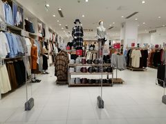 -优衣库(福州五四北泰禾广场店)