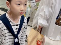-小荧星艺校(大宁分校)