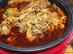 -吉吉向上炭烤鸡肉煲(大学城店)