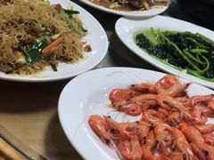 -岛中岛·海鲜大排档·万宁老字号(东澳店)