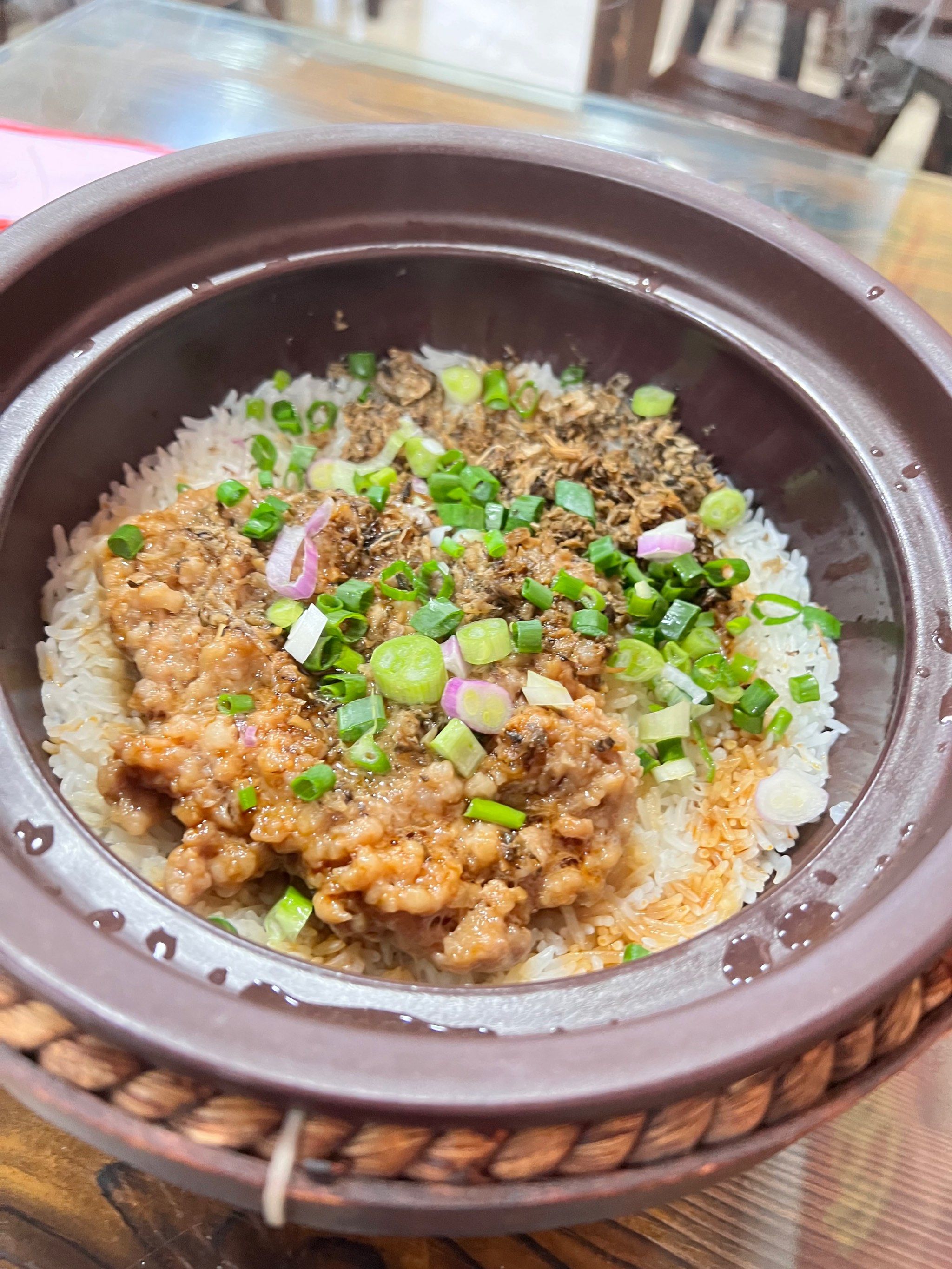 梅菜肉饼饭真的太香了,每次必点,还有梅菜