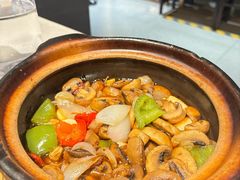 -煲王粤菜餐厅(中侨中心店)