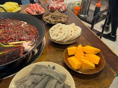 -黄潇洒老火锅(九眼桥宏济巷店)