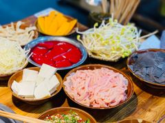 -阳阳老火锅(小南门店)