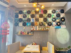 -雍沪里·沪湘融合菜( 康桥店)