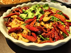 -大头虾越式风味餐厅(光明广场店)