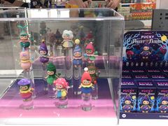 -泡泡玛特POPMART(侨福芳草地店)