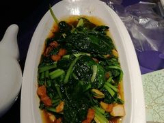 -吴记酱骨炖菜馆(西大直街店)