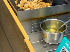 -八一路好吃街(雨田商务大厦店)