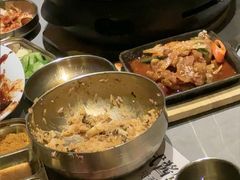-草家酱蟹炭火烤肉店(珲春南路一店)