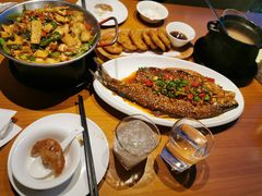 干烧武昌鱼-莲餐厅·湖北菜·藕汤是头牌(愚园路店)