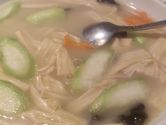 -汤城小厨•粤菜•靓汤(苏州街店)